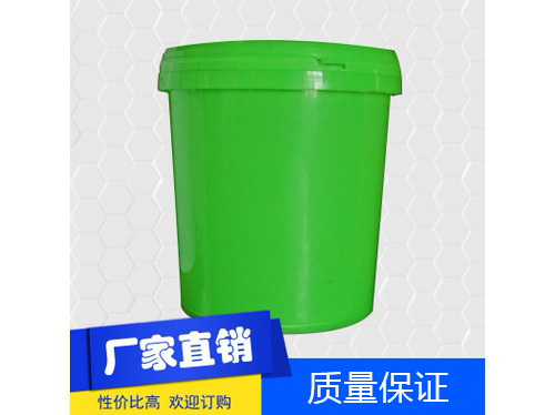 塑料桶廠建議要用雙手向內擠壓